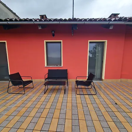 Lägenhet Spazioso E Panoramico